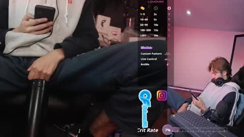 Snapshot of _delacruz911_ chatting on 11-14-25, 05:06 delacruz online show from 11-14-25, 05:06