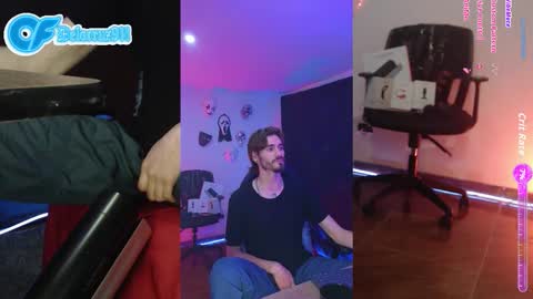 Snapshot of _delacruz911_ chatting on 11-25-25, 11:27 delacruz online show from 11-25-25, 11:27