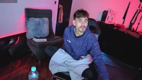 delacruz online show from 04-11-26, 08:29