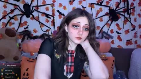 Kate online show from 10-15-25, 06:35