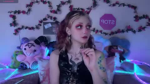 Kate online show from 05-15-26, 05:31