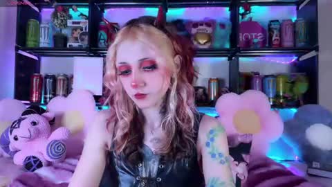 Kate online show from 07-30-26, 07:24