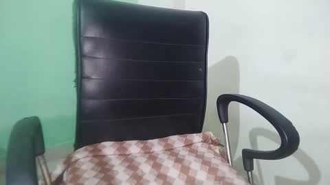 _dreamgirl_0 online show from 02-21-26, 01:28