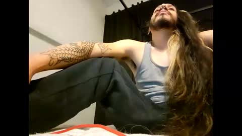 Snapshot of _drew__ chatting on 11-15-25, 02:20 _drew__ online show from 11-15-25, 02:20