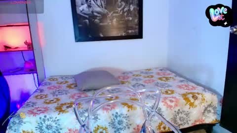 Snapshot of _eilish chatting on 05-02-26, 08:03 _eilish online show from 05-02-26, 08:03