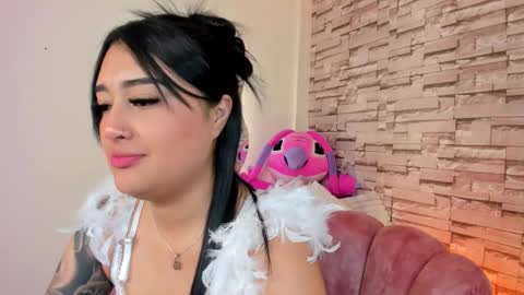 Ela online show from 11-21-25, 05:28