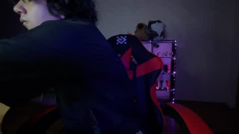 Snapshot of _eligos_ chatting on 07-15-26, 06:24 _eligos_ online show from 07-15-26, 06:24