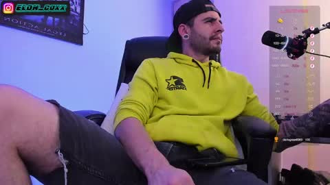  -         online show from 02-11-25, 02:35