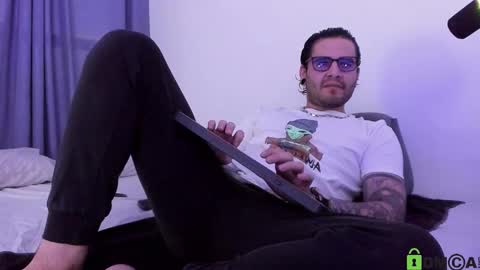  -         online show from 10-09-25, 10:41