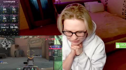 Snapshot of _elven_dreams__ chatting on 02-05-25, 02:26 chloue and Gretta online show from 02-05-25, 02:26