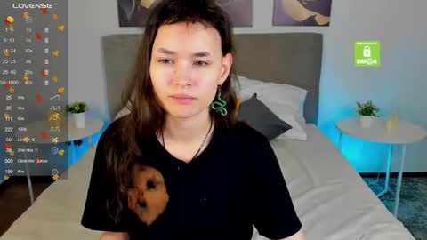 _emily__strike_ online show from 11-03-25, 09:54