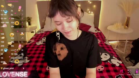 _emily__strike_ online show from 04-12-26, 01:32