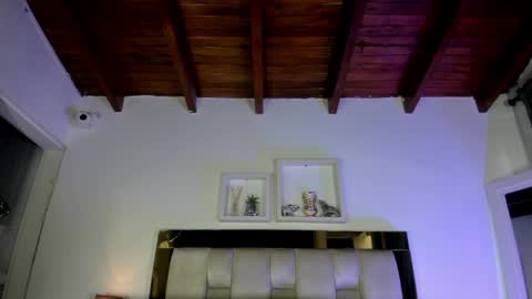 Isabella online show from 03-28-26, 12:05