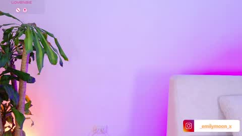 Emi online show from 04-06-26, 01:03