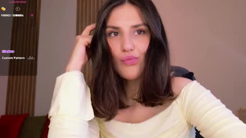 Snapshot of _esmeraldiyaa_ chatting on 02-09-26, 08:46 _esmeraldiyaa_ online show from 02-09-26, 08:46