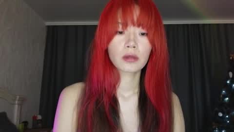 EveEva online show from 12-19-24, 11:39