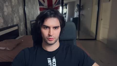 Keanu online show from 10-08-25, 11:52