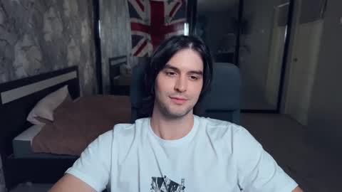 Snapshot of _fatrabbit chatting on 11-22-25, 03:22 Keanu online show from 11-22-25, 03:22