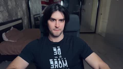 Snapshot of _fatrabbit chatting on 12-03-25, 01:31 Keanu online show from 12-03-25, 01:31