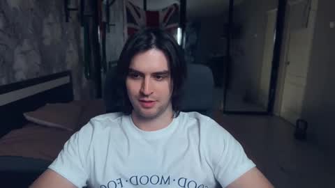 Snapshot of _fatrabbit chatting on 01-16-26, 02:10 Keanu online show from 01-16-26, 02:10