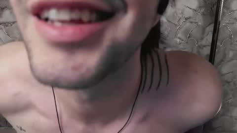 Snapshot of _fatrabbit chatting on 03-07-26, 04:15 Keanu online show from 03-07-26, 04:15