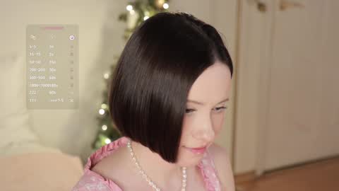 Essie  online show from 01-03-25, 10:29