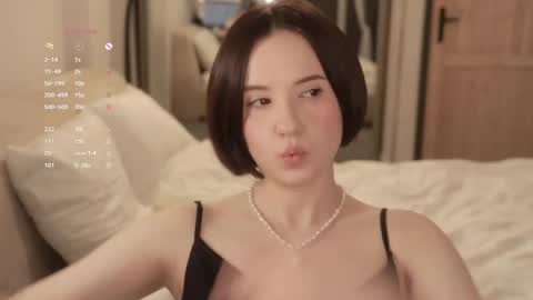 Essie  online show from 04-24-26, 08:22