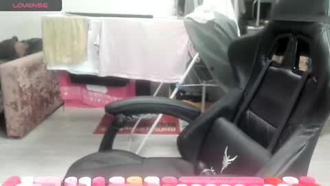 Snapshot of _feralberry__ chatting on 02-03-26, 05:49 Alis online show from 02-03-26, 05:49