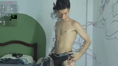 Snapshot of _fiore_ chatting on 06-01-26, 12:29 jair eduardo online show from 06-01-26, 12:29