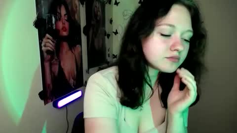 Alice online show from 10-11-25, 06:23