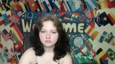 Snapshot of _foxy_lady chatting on 05-15-26, 06:53 Alice online show from 05-15-26, 06:53