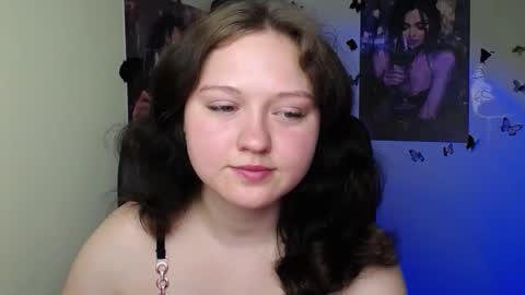 Snapshot of _foxy_lady chatting on 06-02-26, 05:53 Alice online show from 06-02-26, 05:53