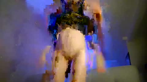 Snapshot of _ghostgirl__ chatting on 09-23-25, 12:02 SKY online show from 09-23-25, 12:02