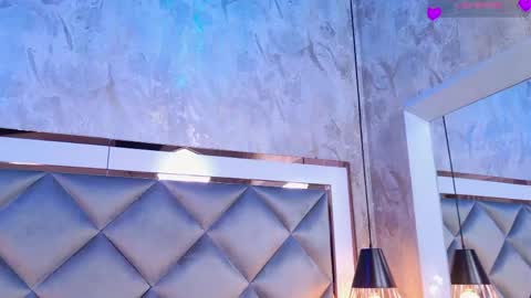 Snapshot of _giggy chatting on 05-17-26, 11:39 _giggy online show from 05-17-26, 11:39