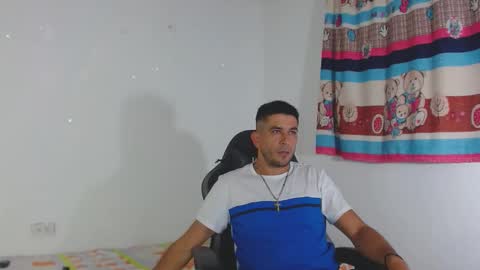 Snapshot of _grasshopper chatting on 02-18-26, 09:22 _grasshopper online show from 02-18-26, 09:22