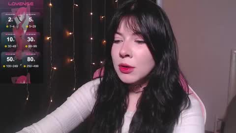 Snapshot of _gummybears_ chatting on 02-25-25, 08:47 Tori online show from 02-25-25, 08:47