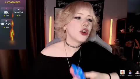 Snapshot of _gummybears_ chatting on 02-03-26, 06:22 Tori online show from 02-03-26, 06:22