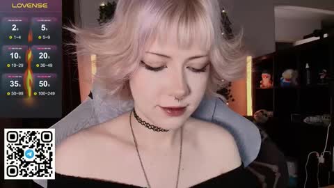 Snapshot of _gummybears_ chatting on 02-28-26, 06:03 Tori online show from 02-28-26, 06:03