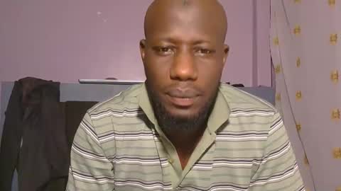 Snapshot of _hairlyboy chatting on 10-25-25, 12:51 _hairlyboy online show from 10-25-25, 12:51