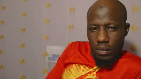 Snapshot of _hairlyboy chatting on 11-06-25, 11:37 _hairlyboy online show from 11-06-25, 11:37