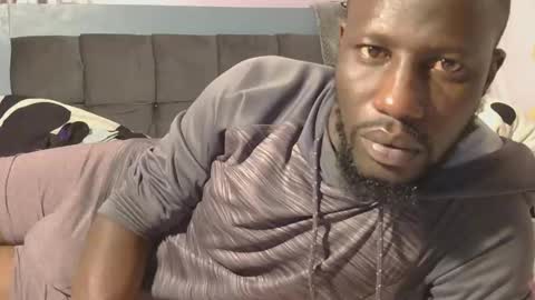 Snapshot of _hairlyboy chatting on 12-15-25, 07:07 _hairlyboy online show from 12-15-25, 07:07