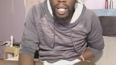 Snapshot of _hairlyboy chatting on 01-13-26, 09:31 _hairlyboy online show from 01-13-26, 09:31