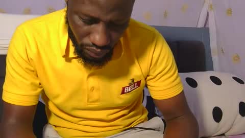 Snapshot of _hairlyboy chatting on 02-21-26, 01:01 _hairlyboy online show from 02-21-26, 01:01