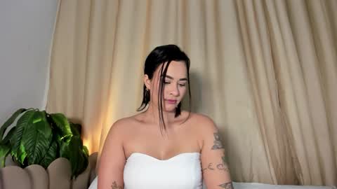 Snapshot of _hanna_johnson_ chatting on 10-04-25, 03:59 Hanna johnson online show from 10-04-25, 03:59