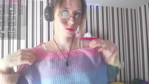 Snapshot of _hanna_moon_ chatting on 12-19-24, 08:23 Hannaolotl online show from 12-19-24, 08:23