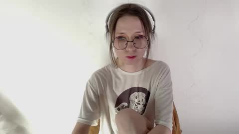 Snapshot of _hanna_moon_ chatting on 02-20-26, 01:44 Hannaolotl online show from 02-20-26, 01:44