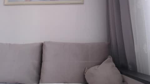 Snapshot of _hidden_frommymoom_ chatting on 03-01-26, 08:27 Criss4u online show from 03-01-26, 08:27