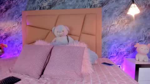 Hollywood online show from 10-07-25, 07:05