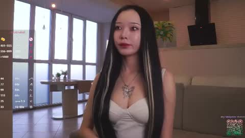 Snapshot of _in_the_end_ chatting on 06-10-26, 04:06 you Mia online show from 06-10-26, 04:06