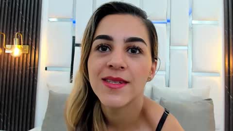 Snapshot of _iris1_ chatting on 02-25-25, 11:30 Iris online show from 02-25-25, 11:30